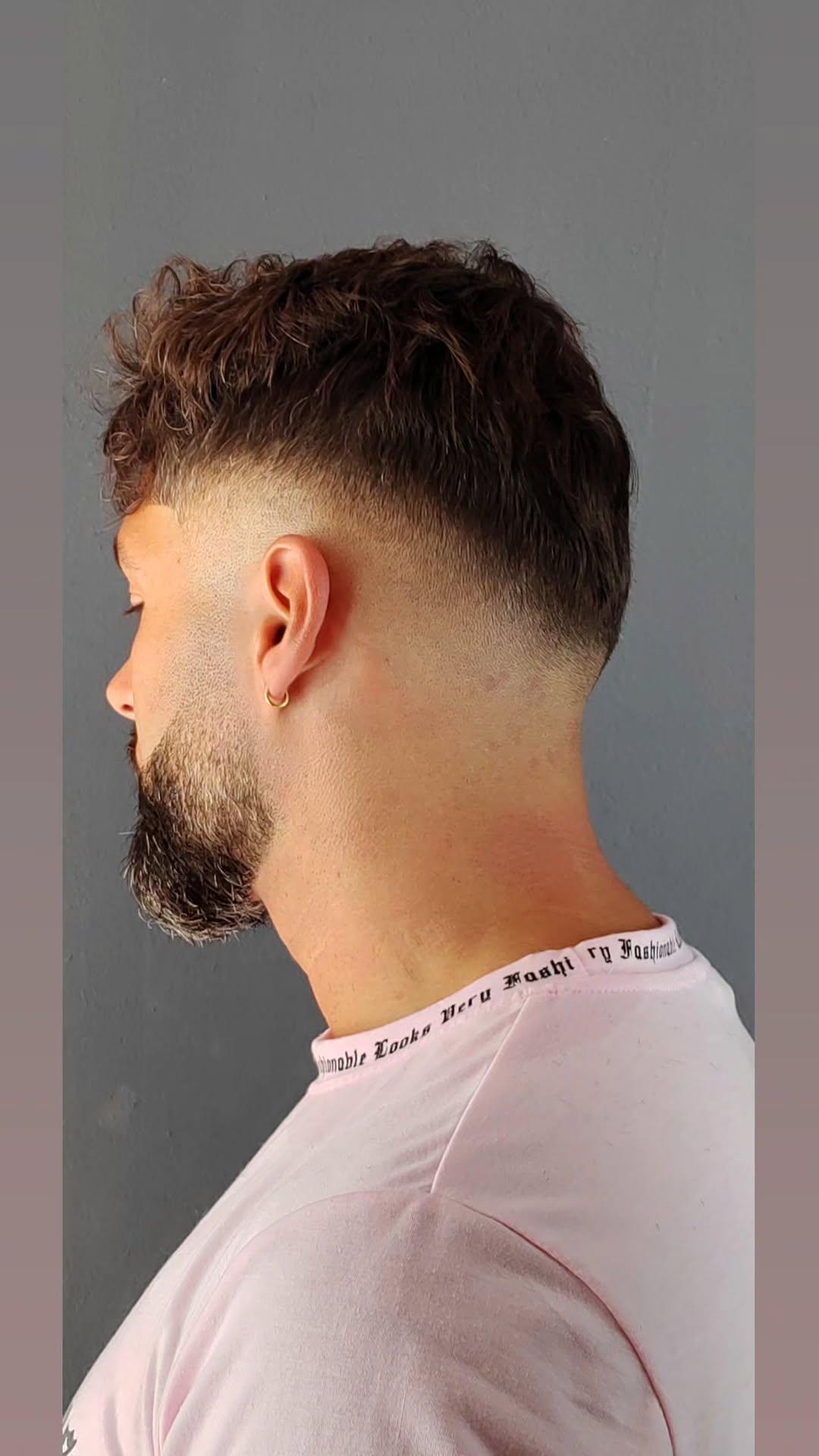 Corte de cabelo e barba